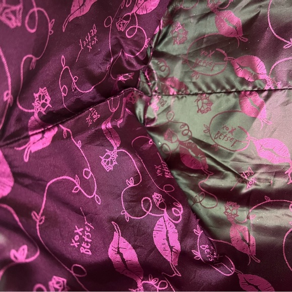 Betsey Johnson Teal Tote Bag with Gold Accents - Picture 12 of 16